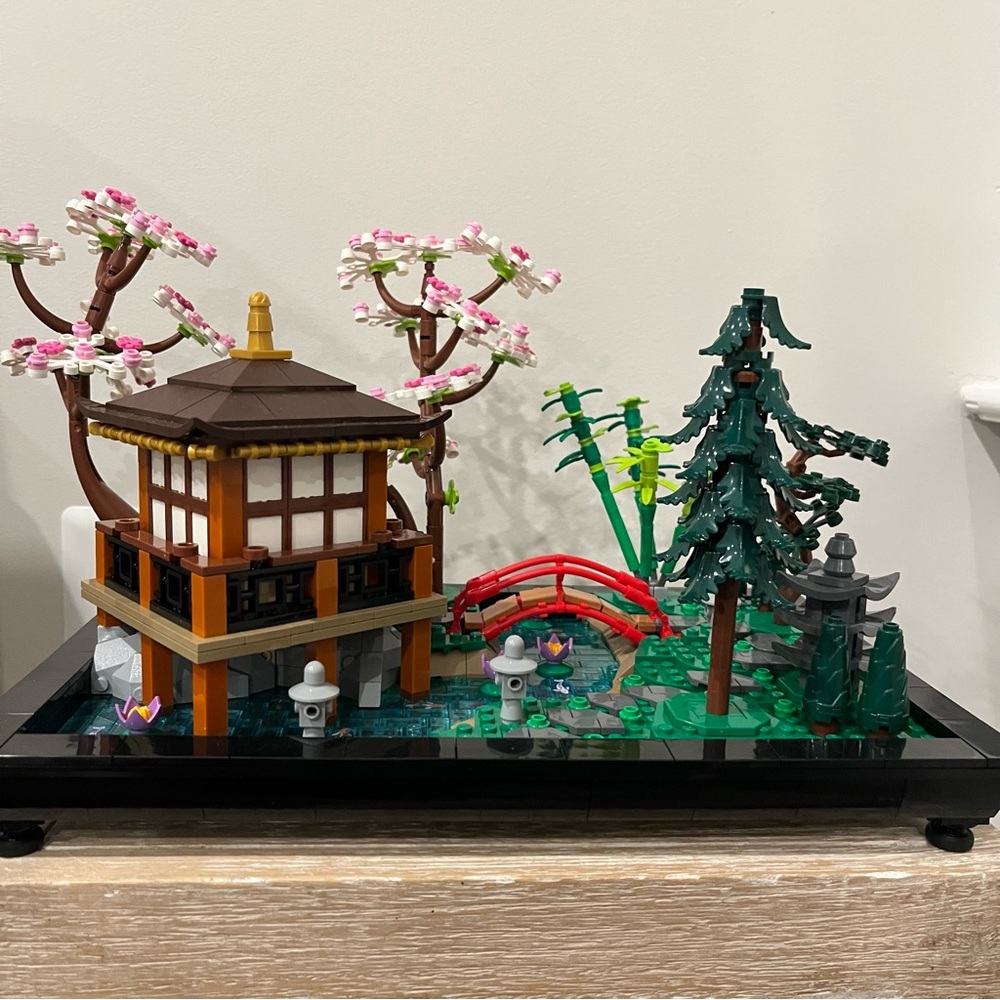 LEGO Tranquil Garden Set